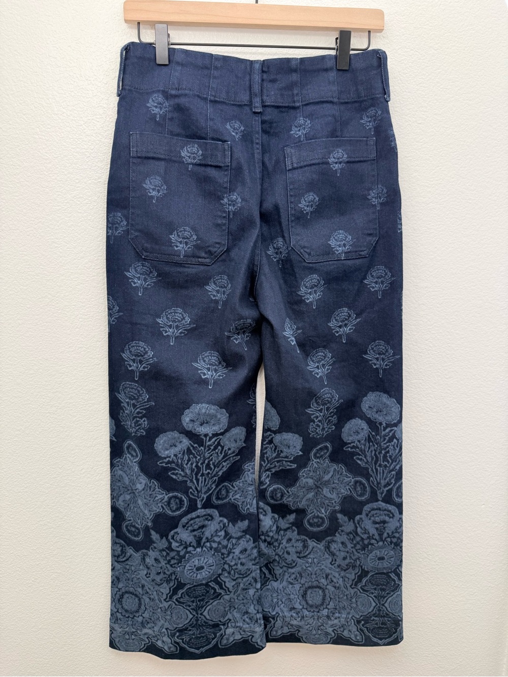 Maeve by Anthropologie The Colette Cropped Wide-Leg Floral Jeans 28P - Picture 4 of 10